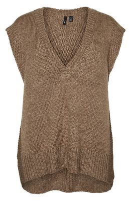 VERO MODA CURVE Vivian Knit Vest in Fossil