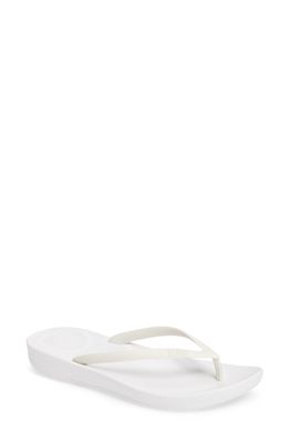 FitFlop iQushion Flip Flop in Urban White