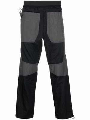 Arnar Mar Jonsson colour-block straight-leg trousers - Black