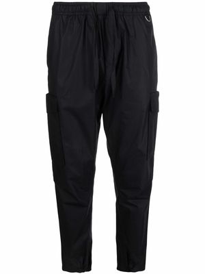 Low Brand drawstring-waist multi-pocket straight trousers - Black