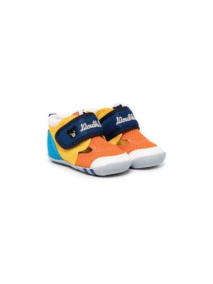 Miki House mesh-panelled sneakers - Orange
