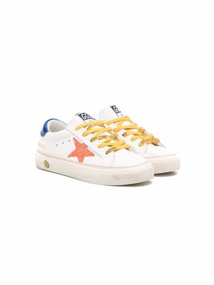 Golden Goose Kids star low top trainers - White