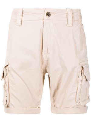 Alpha Industries logo-embroidered shorts - White