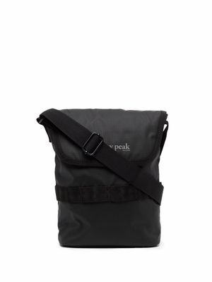 Snow Peak logo-print shoulder bag - Black