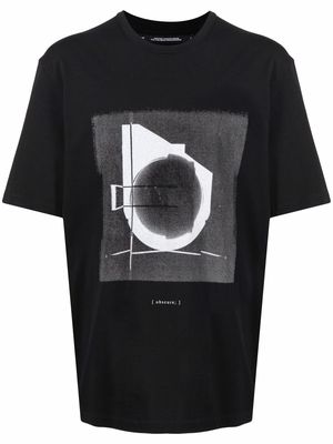 Julius graphic-print T-shirt - Black