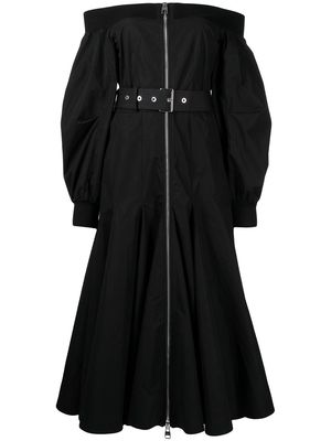 Alexander McQueen off-shoulder belted dress - Black