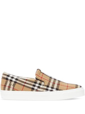 Burberry check latticed slip-on sneakers - Brown