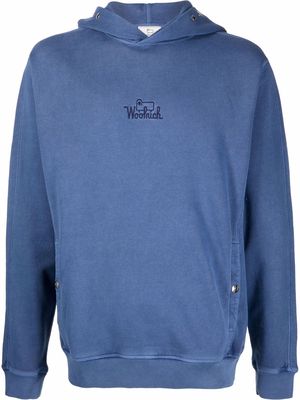 Woolrich embroidered-logo hoodie - Blue