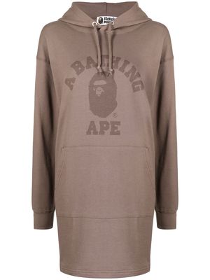 A BATHING APE® logo-print hoodie dress - Brown