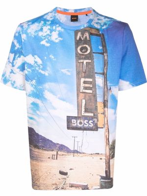 BOSS graphic-print T-shirt - Blue