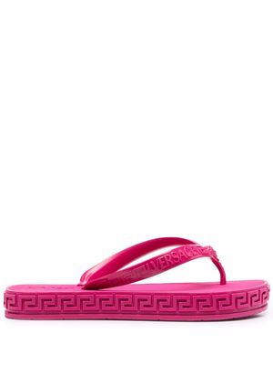 Versace Greca-debossed flip flops - Pink