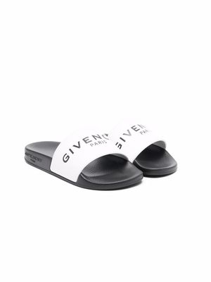 Givenchy Kids logo-print pool slides - White