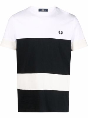 FRED PERRY embroidered-logo T-shirt - Black