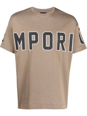 Emporio Armani maxi logo-print T-shirt - Brown
