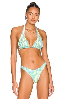 Beach Bunny Dee Tri Bikini Top in Blue