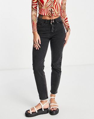 Only Emily straight leg jean with exposed buttons in black