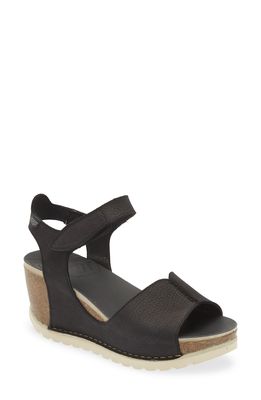 On Foot Leather Wedge Sandal in Black Leather