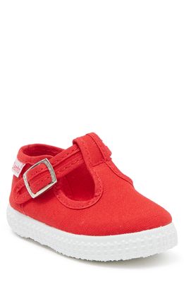 Cienta Canvas T-Strap Sneaker in Red