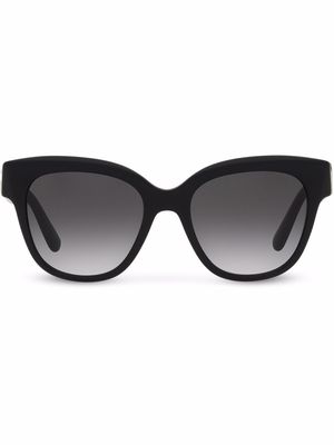 Dolce & Gabbana Eyewear DG crossed sunglasses - Grey
