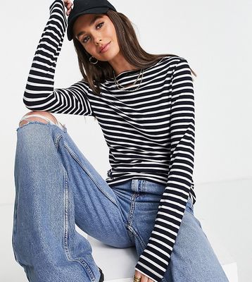 ASOS DESIGN Tall long sleeve striped t-shirt in navy-Multi