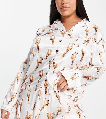 Night Plus Satin giraffe print pajama set-White