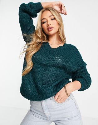 QED London v neck sweater in deep teal-Blues