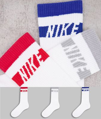 Nike Training 3-pack everyday cushioned socks in white