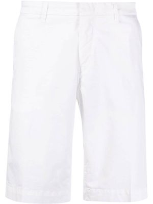 Fay logo patch knee-length shorts - White