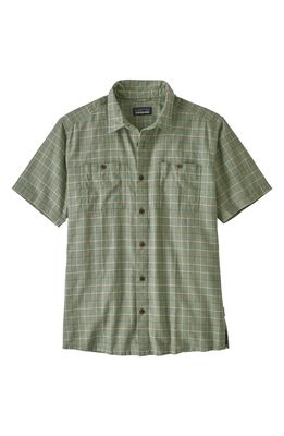 Patagonia 'Back Step' Regular Fit Check Short Sleeve Sport Shirt in Harvester/Ellwood Green