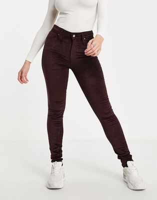 Levi's 721 high rise skinny jeans in purple-Red