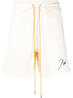 Rhude embroidered-logo knee-length shorts - Neutrals