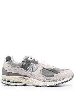 New Balance M2002 panelled low-top sneakers - Grey