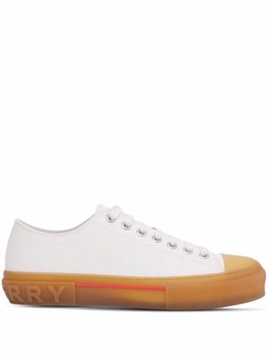 Burberry logo detail low-top sneakers - White