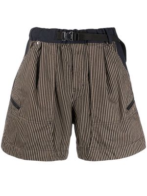 sacai stripe buckle shorts - Blue