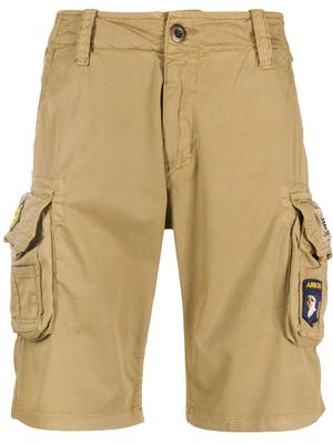Alpha Industries multi-patch cargo shorts - Brown