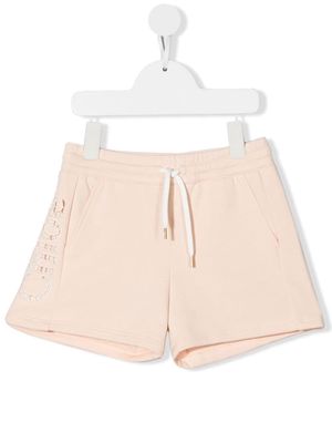 Chloé Kids embroidered logo track shorts - Pink