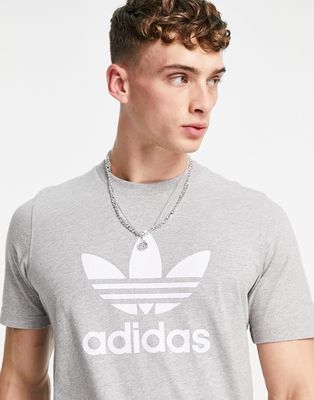 adidas Originals adicolor trefoil t-shirt in gray-Grey