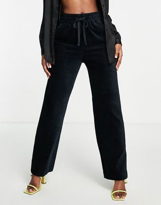 Whistles Maddie wide leg cord joggers in deep navy-Black