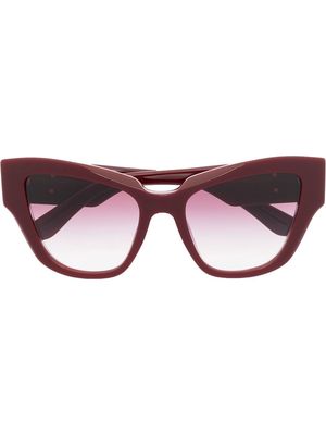 Dolce & Gabbana Eyewear logo-plaque butterfly-frame sunglasses - Red