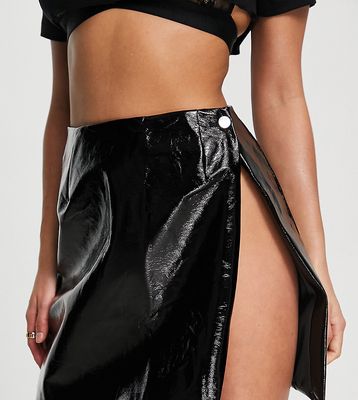 Missguided Petite vinyl slit side mini skirt in black