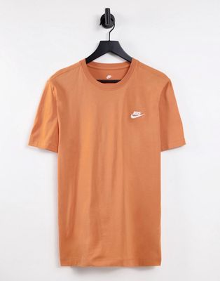 Nike Club t-shirt in dusty orange