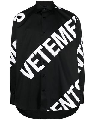 VETEMENTS giant logo-print cotton shirt - Black