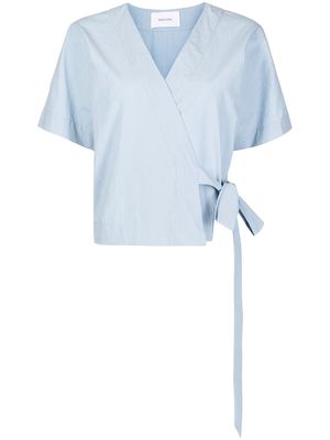 BONDI BORN wrap-design short-sleeve shirt - Blue