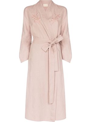 DES SEN floral-embroidered linen robe - Pink