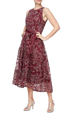 Alex & Eve Embroidered Sleeveless Cocktail Dress in Wine