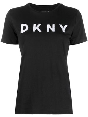 DKNY logo-print short-sleeved T-shirt - Black