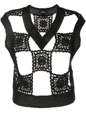 Goen.J crochet detail knitted vest - Black