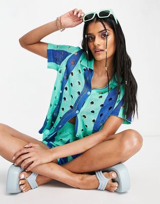 Daisy Street distressed knit boxy shirt in blue/green wavy print - part of a set