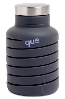 QUE Collapsible 20-Ounce Bottle in Metallic Charcoal
