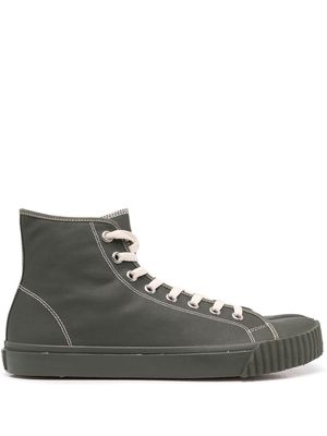 Maison Margiela contrasting-stitch detail high-top sneakers - Green